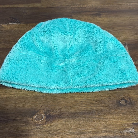 The North Face Mint Green Fleece Youth Beanie Hat Winter Warm Medium - Picture 2 of 4